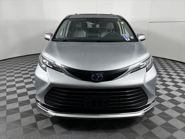 2022 toyota sienna xle 7 passenger