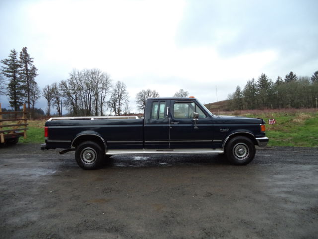 1989 ford f250 xlt lariat supercab,1 owner,rust fee,original condition.68k.act
