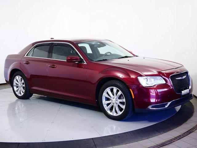 2017 chrysler 300 limited