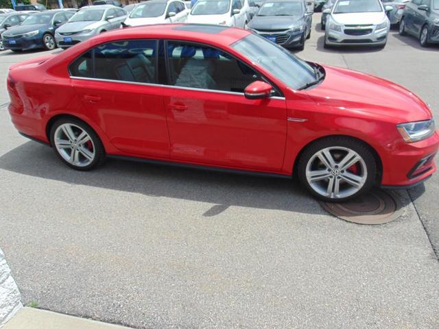 2017 volkswagen jetta gli