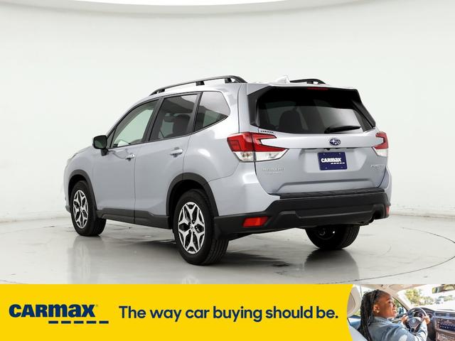 2022 subaru forester premium
