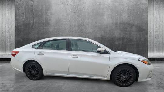 2017 Toyota Avalon