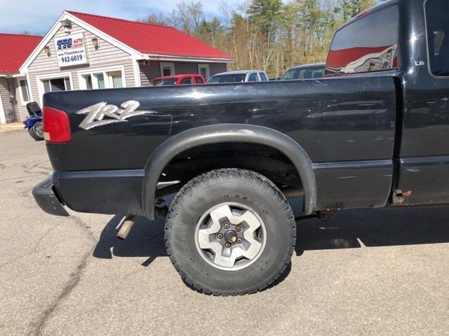 2003 chevrolet s-10 base 3dr extended cab 4wd sb for sale in epsom, new hampshire