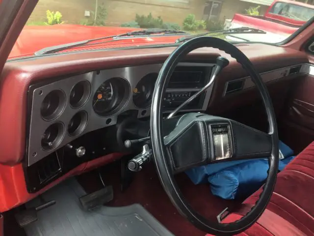 1985 chevy chevrolet c-10 pick-up truck nice!