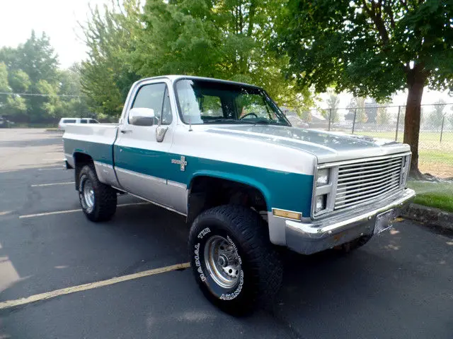 1985 k10 c10,4x4,new:paint,transimission,exhaust,motor,seat,short wide,lifted