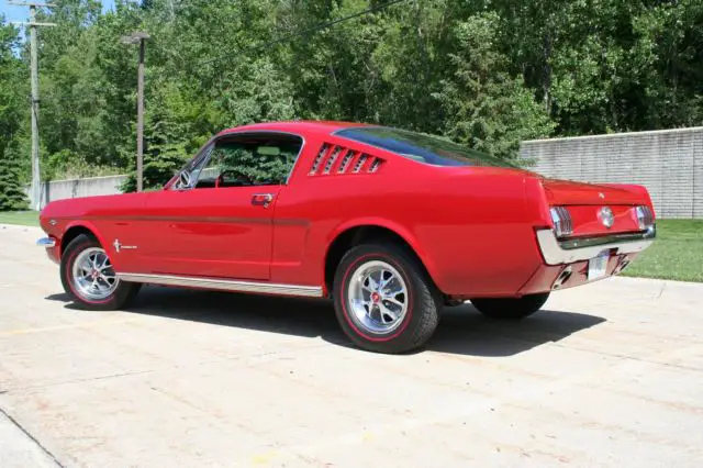 1966 mustang gt 2+2