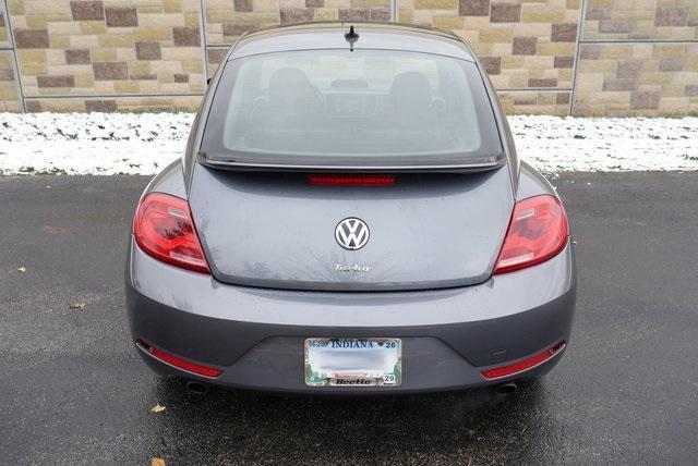 2013 volkswagen beetle r-line