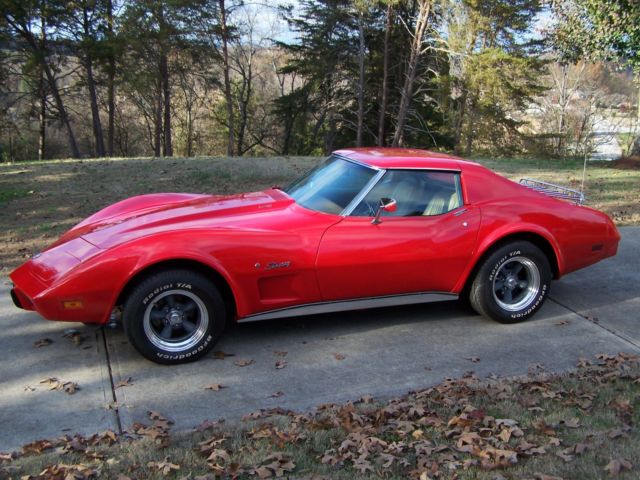 1976 corvette sting ray **new everything **