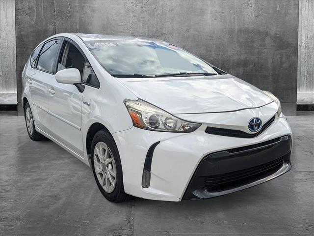 2015 toyota prius v four