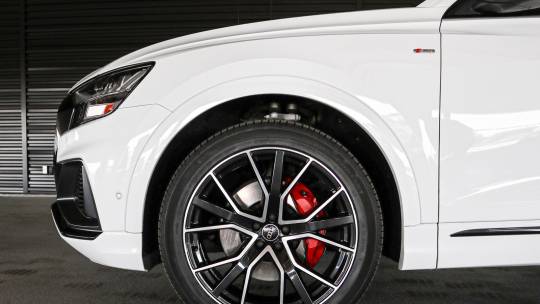 2021 Audi Q8
