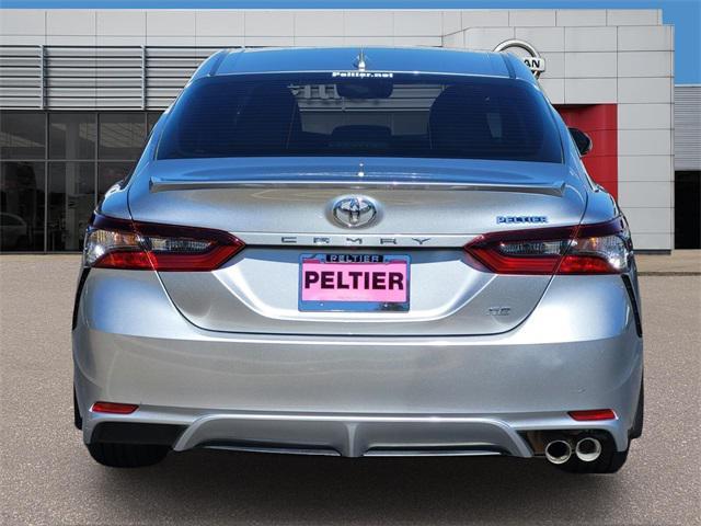 2024 toyota camry se