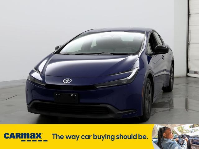 2023 toyota prius le