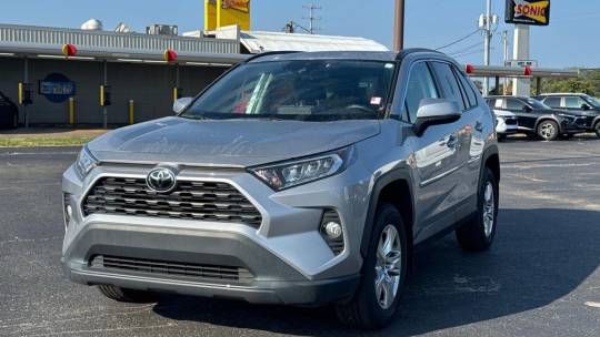 2021 Toyota xla