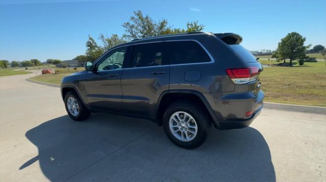 2020 jeep grand cherokee laredo
