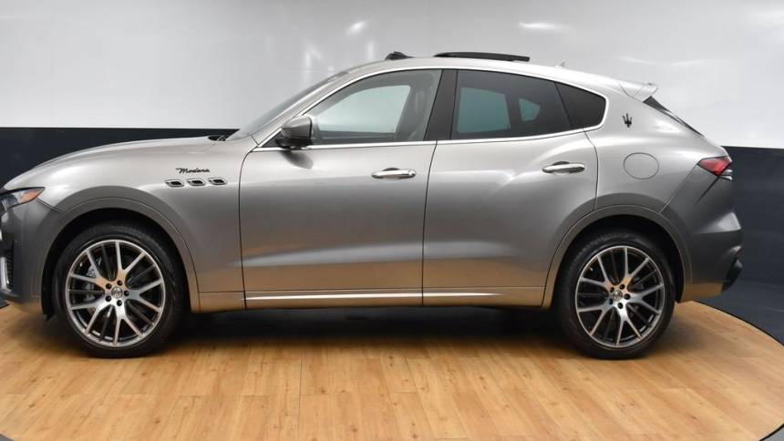 2022 maserati levante modena