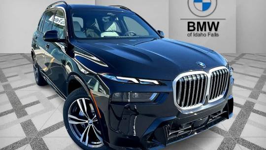 2025 BMW X7