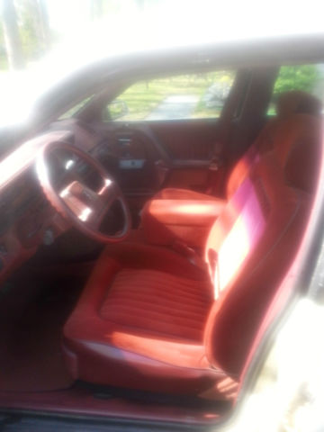 1990 oldsmobile cutlass ciera base sedan 4-door 3.3l