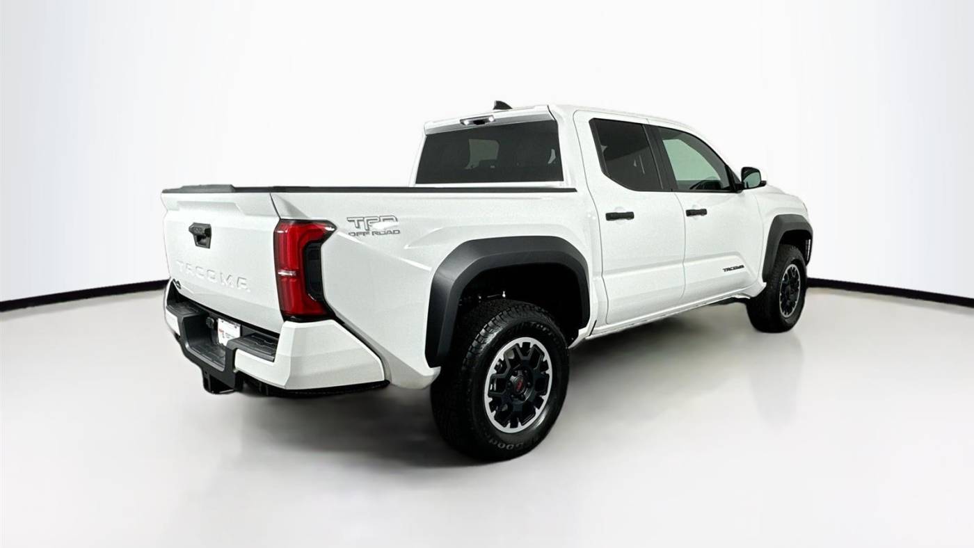 2024 toyota tacoma