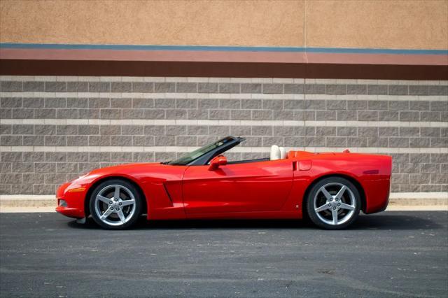 2005 chevrolet corvette base