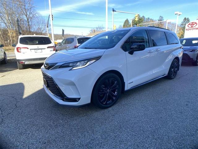 2021 toyota sienna xse 7 passenger