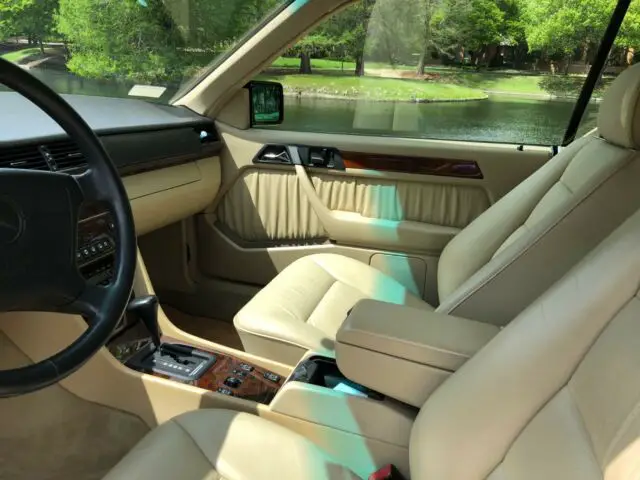 1993 mercedes benz coupe with only 27606 documented miles. drives like new