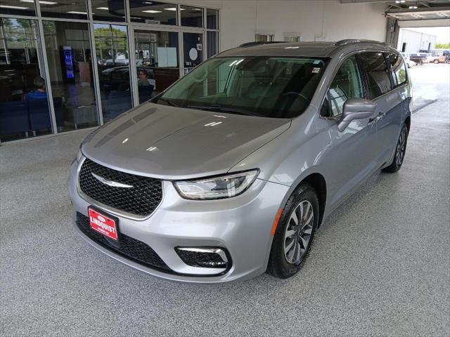 2021 chrysler pacifica touring l