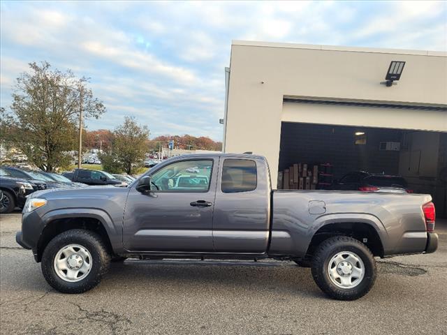 2020 toyota tacoma sr