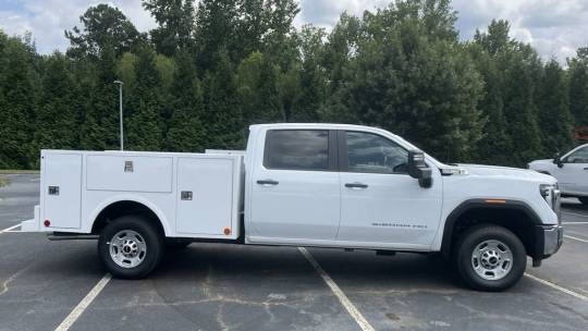 2024 GMC Sierra 2500hd pro