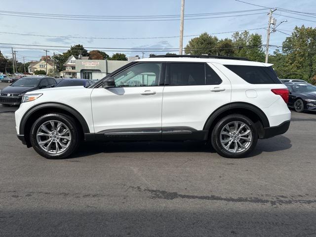2021 ford explorer xlt