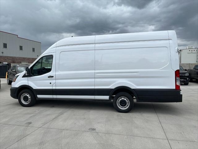 2021 ford transit-250 base
