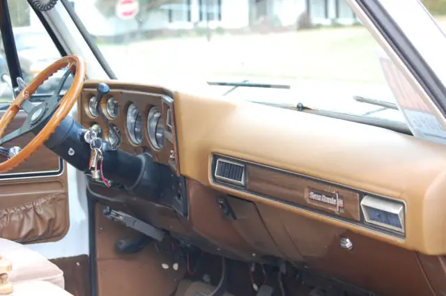 1974 gmc 3500 square body dually chevy silverado truck