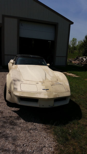1980 corvette rolling chassis