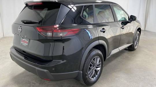 new 2024 nissan rogue s fwd