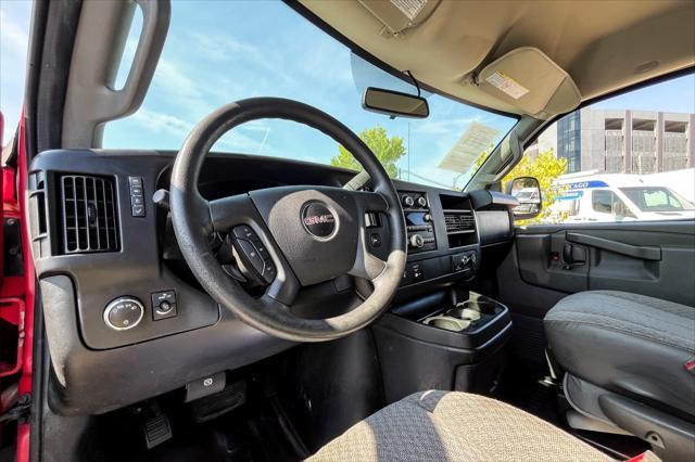2017 gmc savana 3500 work van