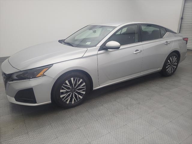 2023 nissan altima 2.5 sv