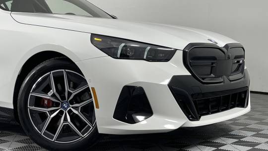 2024 BMW i5