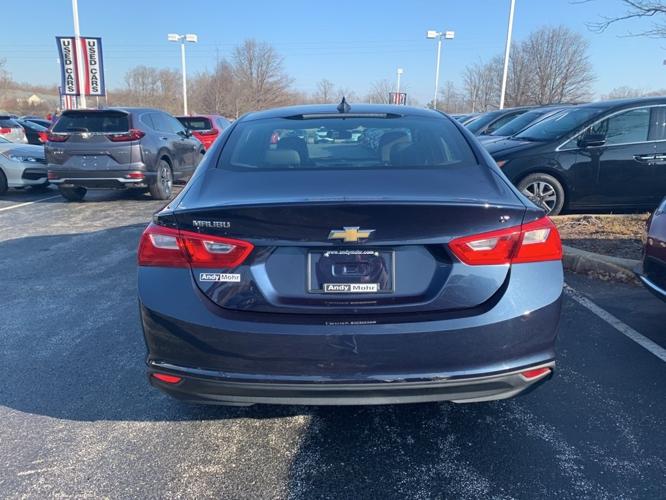 used 2017 chevrolet malibu lt w/ 1lt bloomington, in 47403 for sale in bloomington, indiana