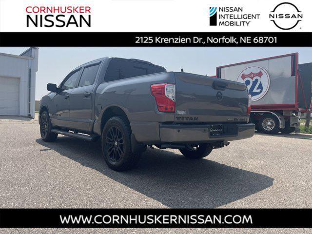 2019 nissan titan sv