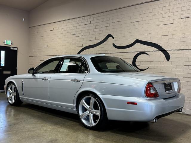 2008 jaguar xj base