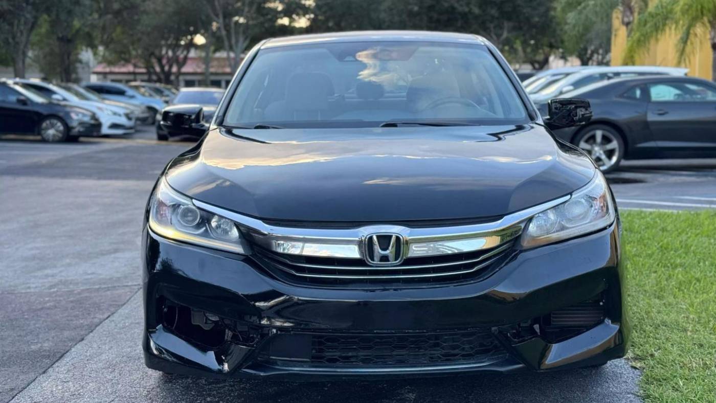 2017 honda accord hybrid base