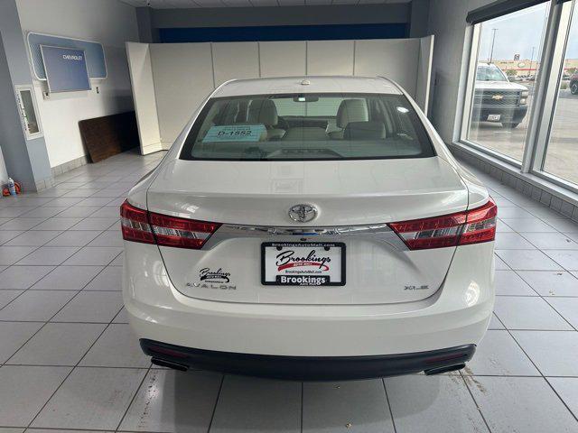 2015 toyota avalon limited