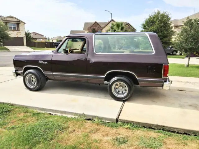 1989 dodge ramcharger suv black rwd automatic ad-100