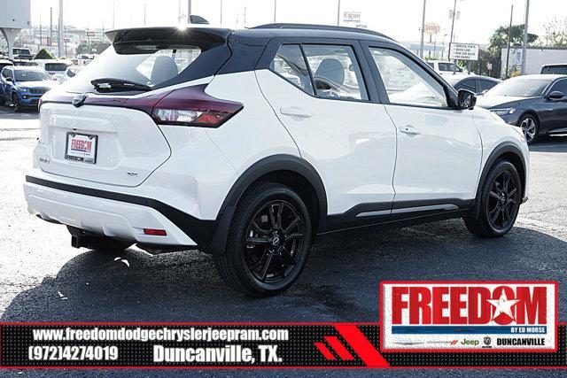 2023 nissan kicks sr