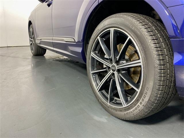 2021 audi q7 55 premium plus