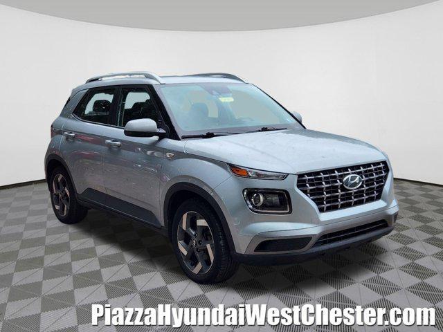 2022 hyundai venue sel