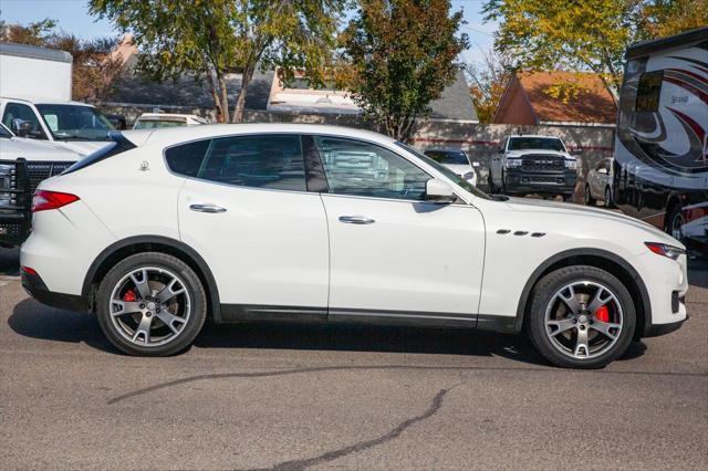 2018 maserati levante base