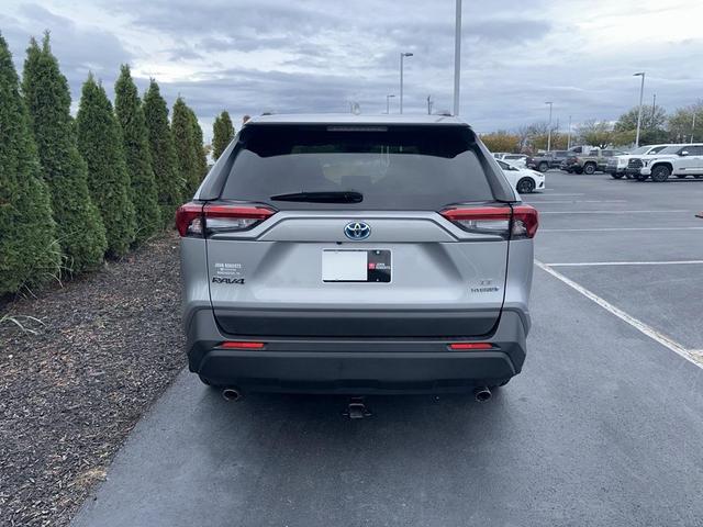 2020 toyota rav4 hybrid le