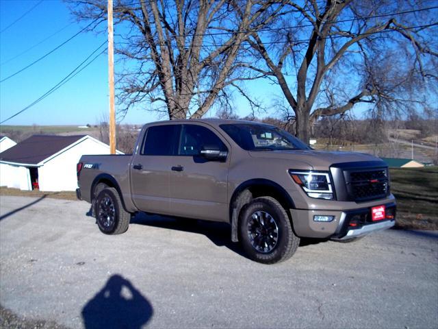 2022 nissan titan pro-4x