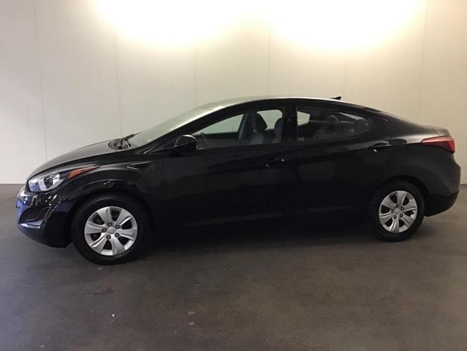 2016 hyundai elantra se se 4dr sedan 6a (us for sale in bow, new hampshire
