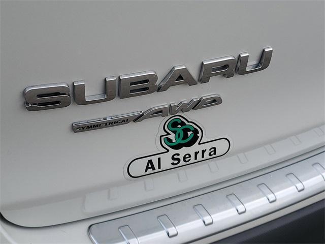 2022 subaru ascent premium 8-passenger